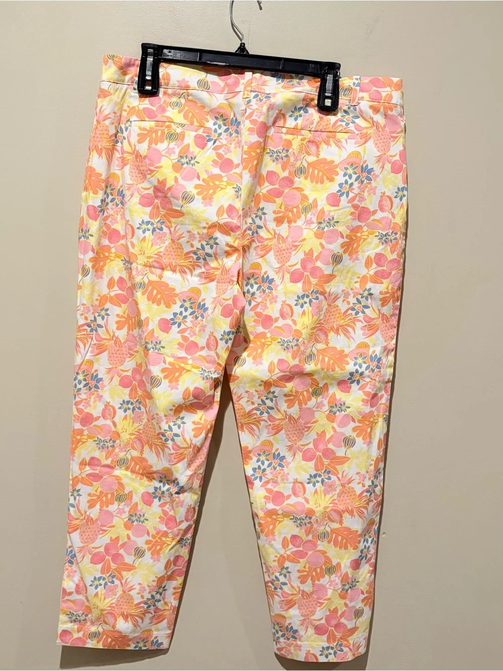 Talbots Coral & Yellow Floral Cropped Pants
